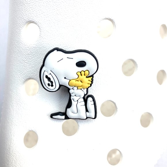 Lot of 20 Snoopy Character Shoe Charms + FREE Gift w/ALL orders - Picture 2 of 2